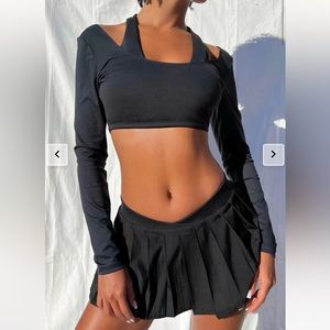 FRANKIES BIKINIS speedy longsleeve crop top NWOT